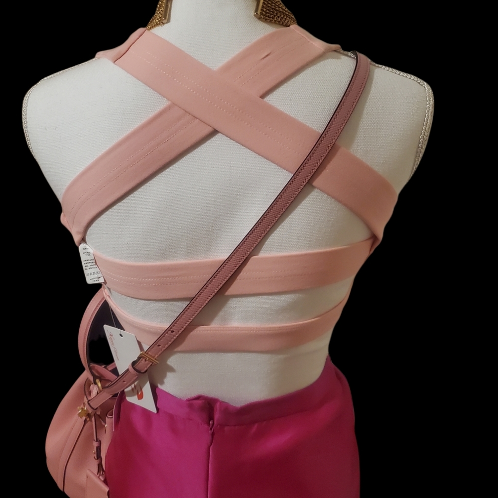NWT: Supergirl 🦸♀️Pink💕 Crop Top or Sports Bra; RevolveXHappy Fitness Size L - Picture 3 of 11
